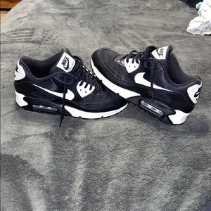 WOMENS Nike air max’s 90s